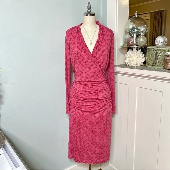 Boden Pink V Neck Ruched Wrap Dress Midi Length Wool Blend Size US 6 Long - Picture 11 of 11